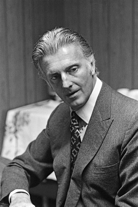 hubert de givenchy death.